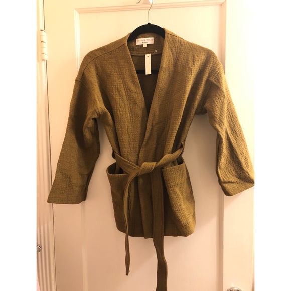 Texture & Thread Wrap Jacket - Picture 5 of 8